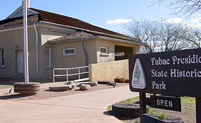 parks_Tubac-sign_foclarge