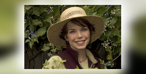 woman in a gardening hat