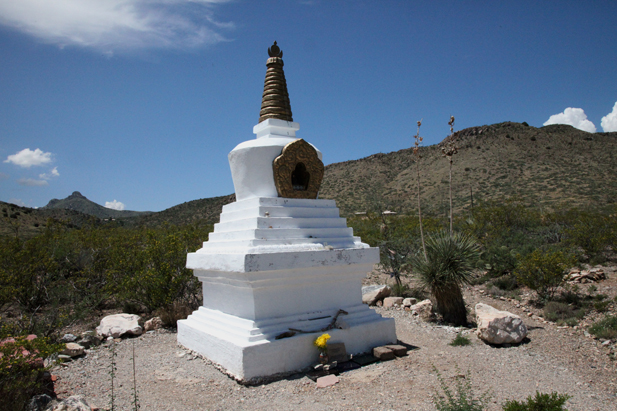 diamond_stupa_fullframe diamond_stupa_fullframe