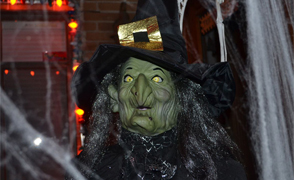 az_spot_witch_large_294x180