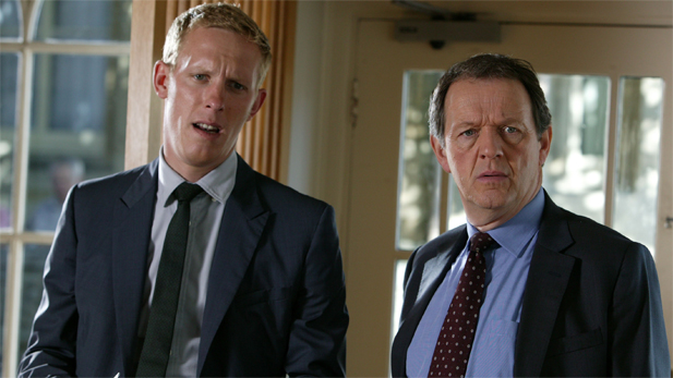 Laurence Fox as DS Hathaway and Kevin Whately and DI Lewis