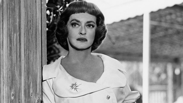 Davis as Margaret DeLorca/Edith Phillips.