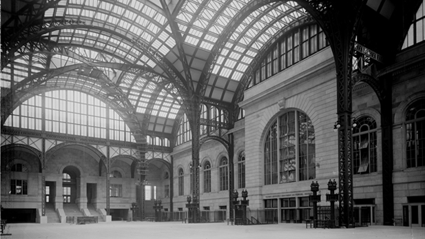 Penn Station, empty concourse, 1905-1915.