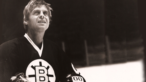 George Plimpton practicing with the Boston Bruins, 1977