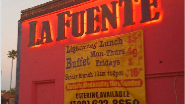 La Fuente sign spotlight