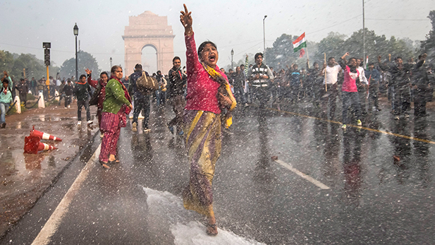 Protesters at India Gate, Delhi in December 2012