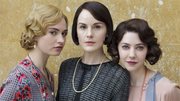 Lily James as Lady Rose, Michelle Dockery as Lady Mary and Catherine Steadman as Mabel Lane Fox