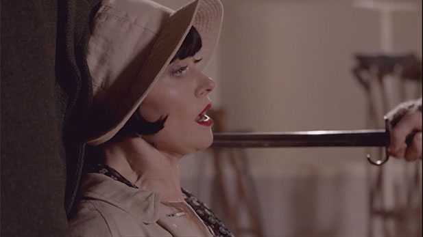 miss_fisher3_eps4_sword_spot