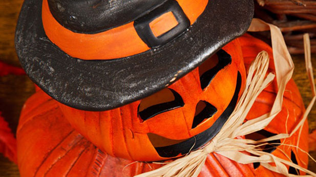 haunted halloween pumpkin hat spotlight