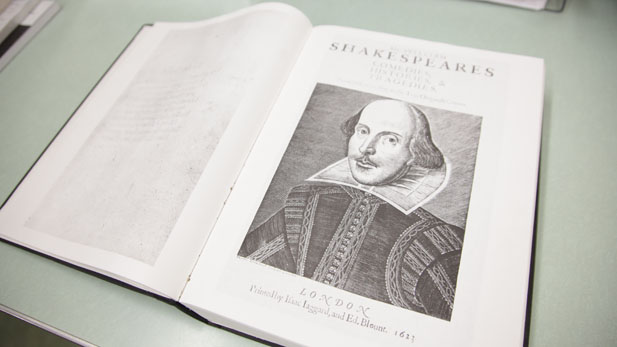 shakespeare book spotlight