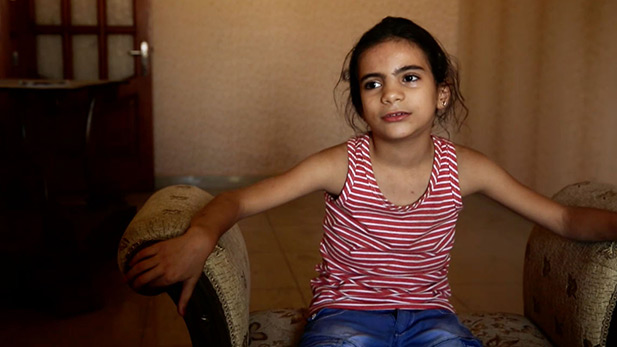 frontline_syria's_children_girl_chair_spot