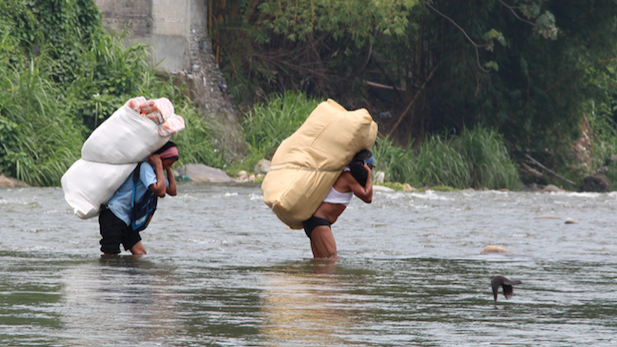 Crossing Guatemalan border spotlight