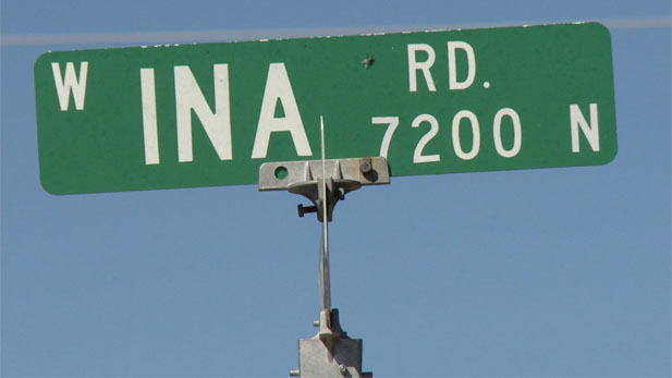 ina road sign spotlight