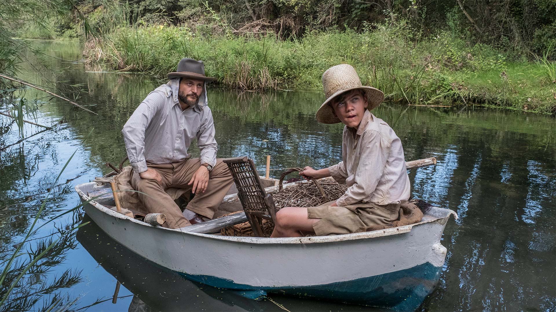 durrells_corfuS2_e1_boat_hero