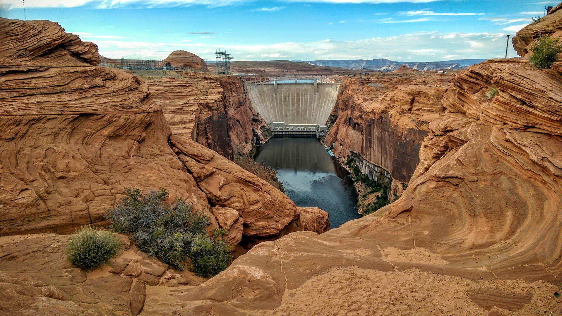 Glen Canyon Dam hero