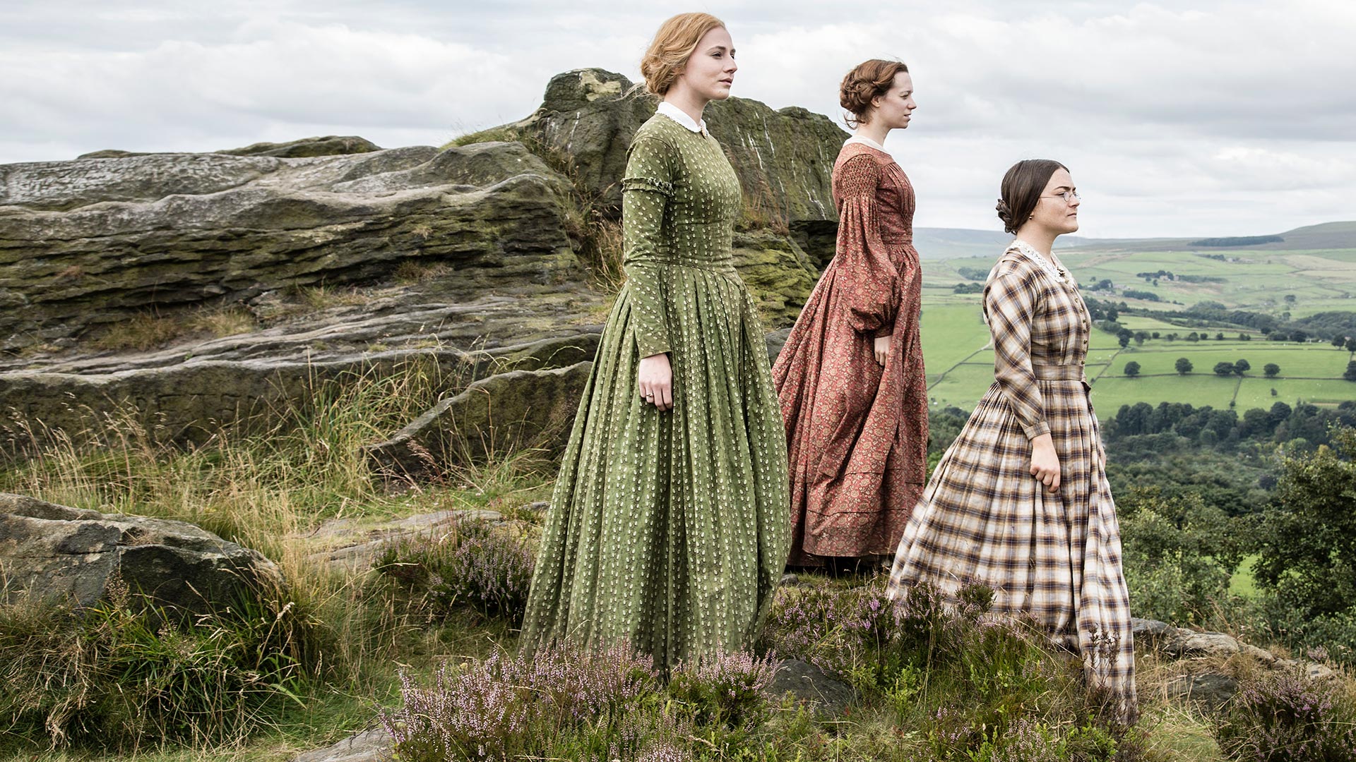 From left to right: Ann Bronte (CHARLIE MURPHY), Emily Bronte (CHLOE PIRRIE), and Charlotte Bronte (FINN ATKINS)