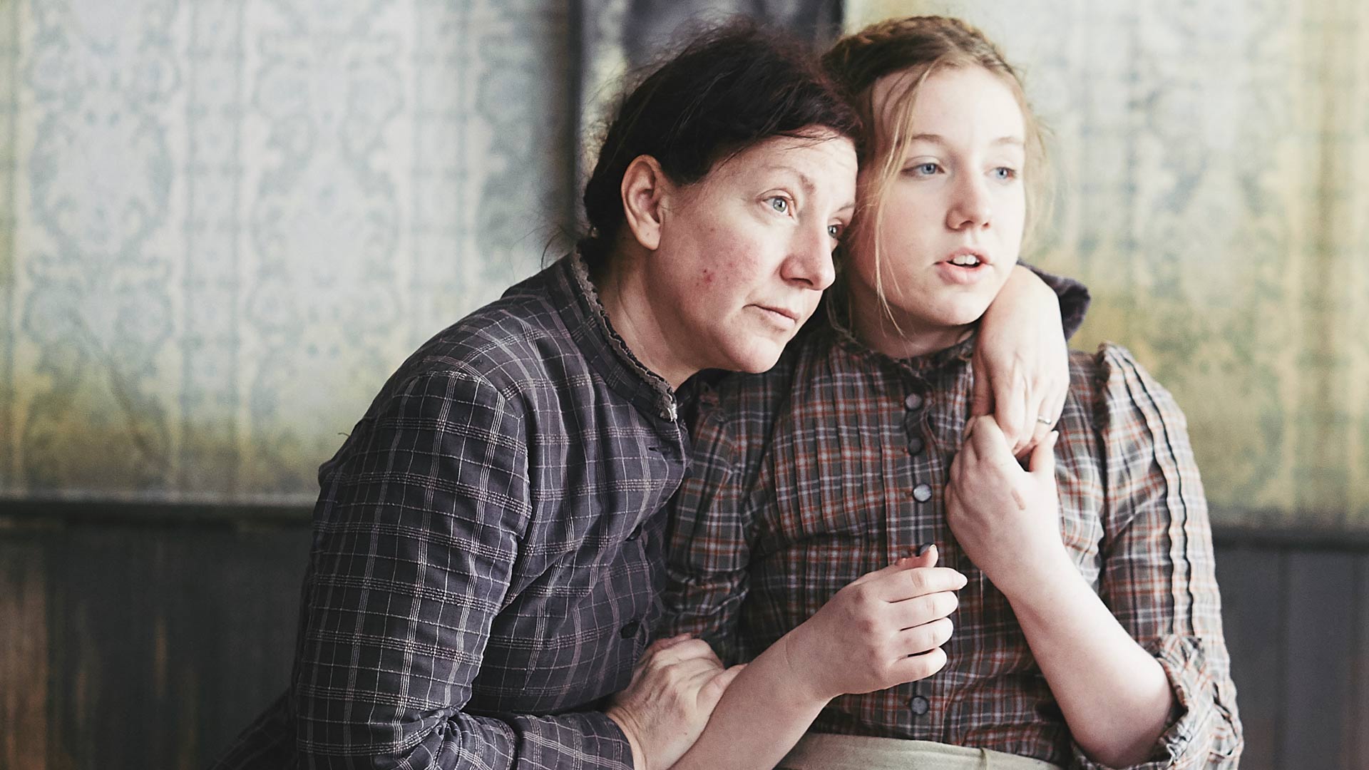 Mandy & Rebecca Howarth