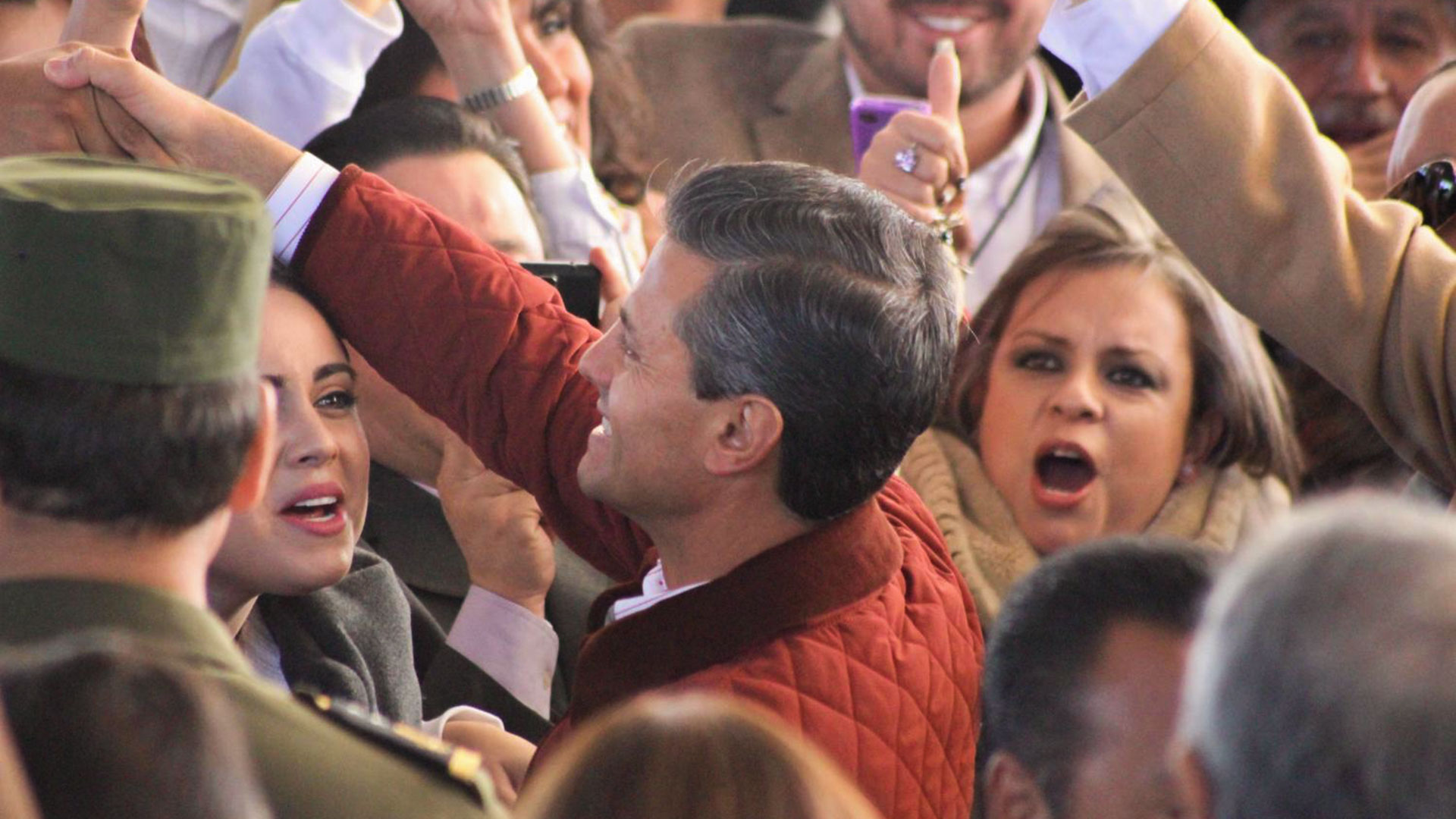 Peña Nieto supporters