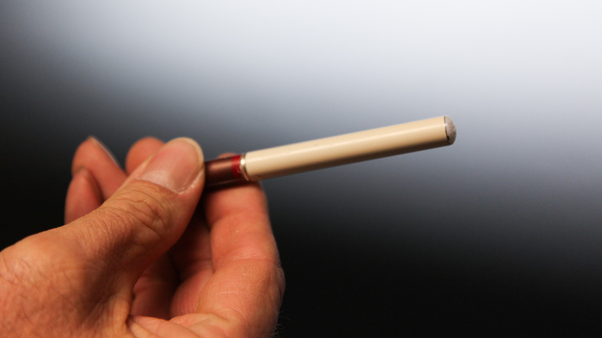 An e-cigarette.