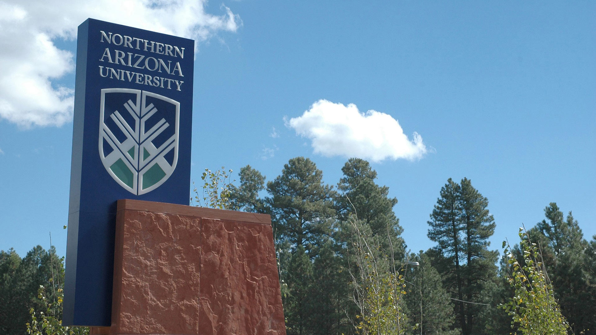 Northern Arizona University NAU sign hero