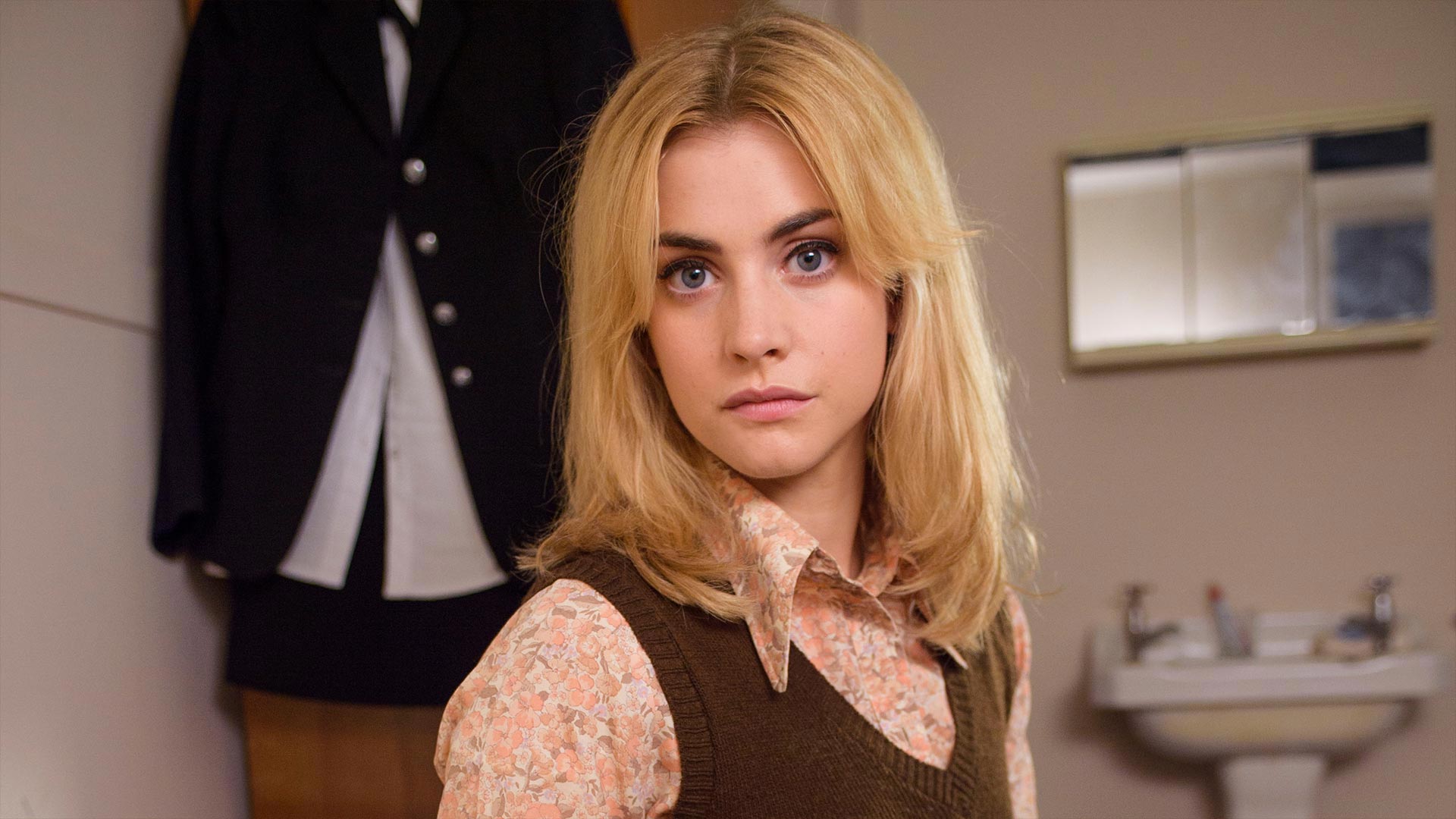 Stefanie Martini as Jane Tennison