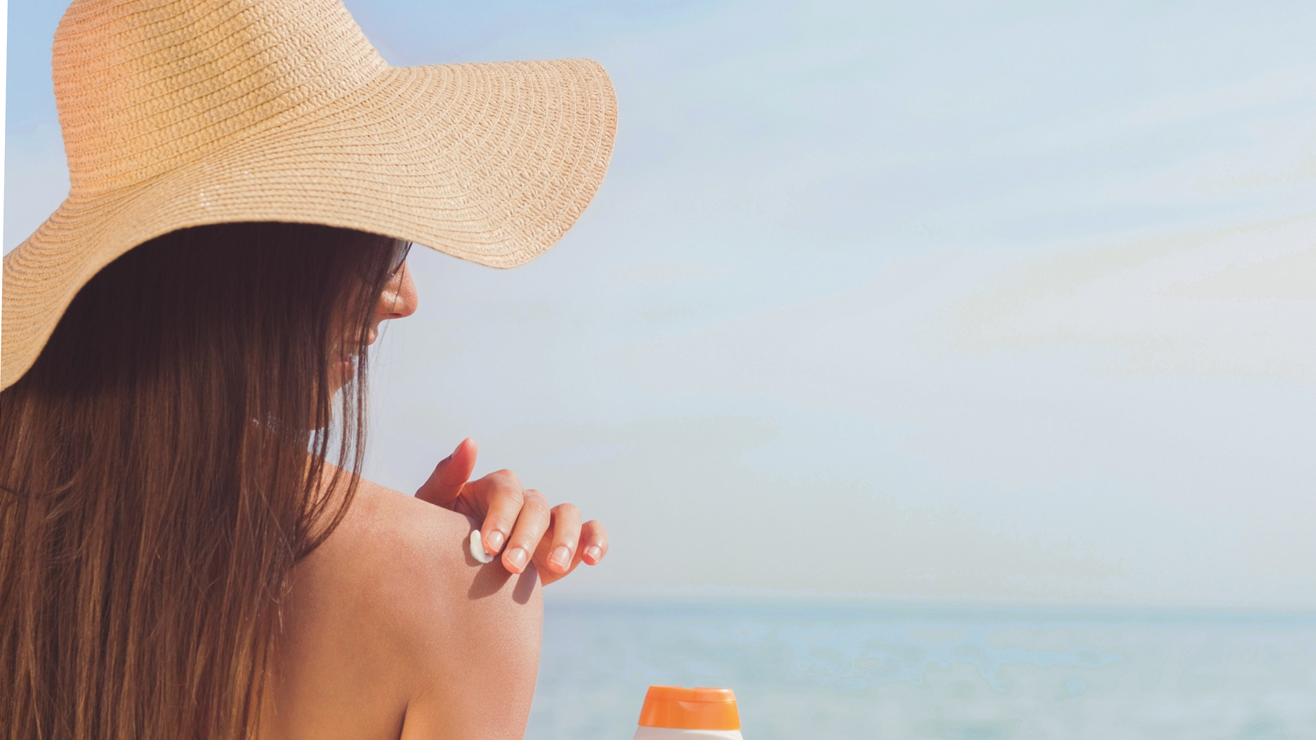 Applying sunscreen can prevent skin cancer.