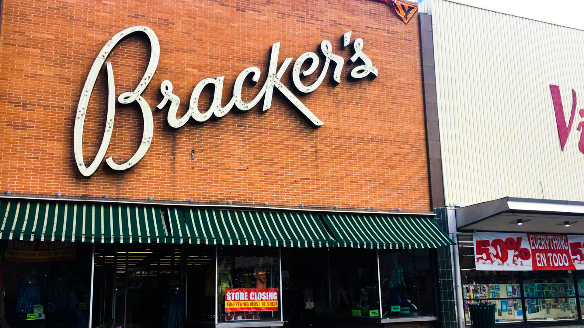 The Bracker's department store in Nogales, Arizona, is set to close October 15, 2017.