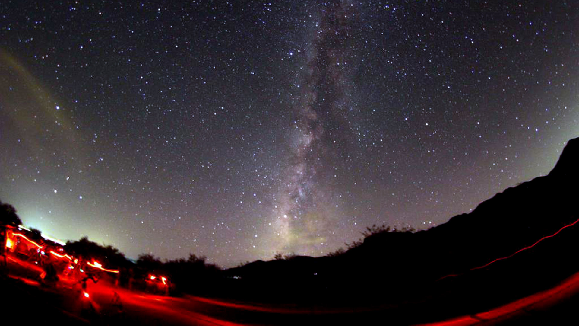 Star-gazing at Kartchner Caverns State Park.