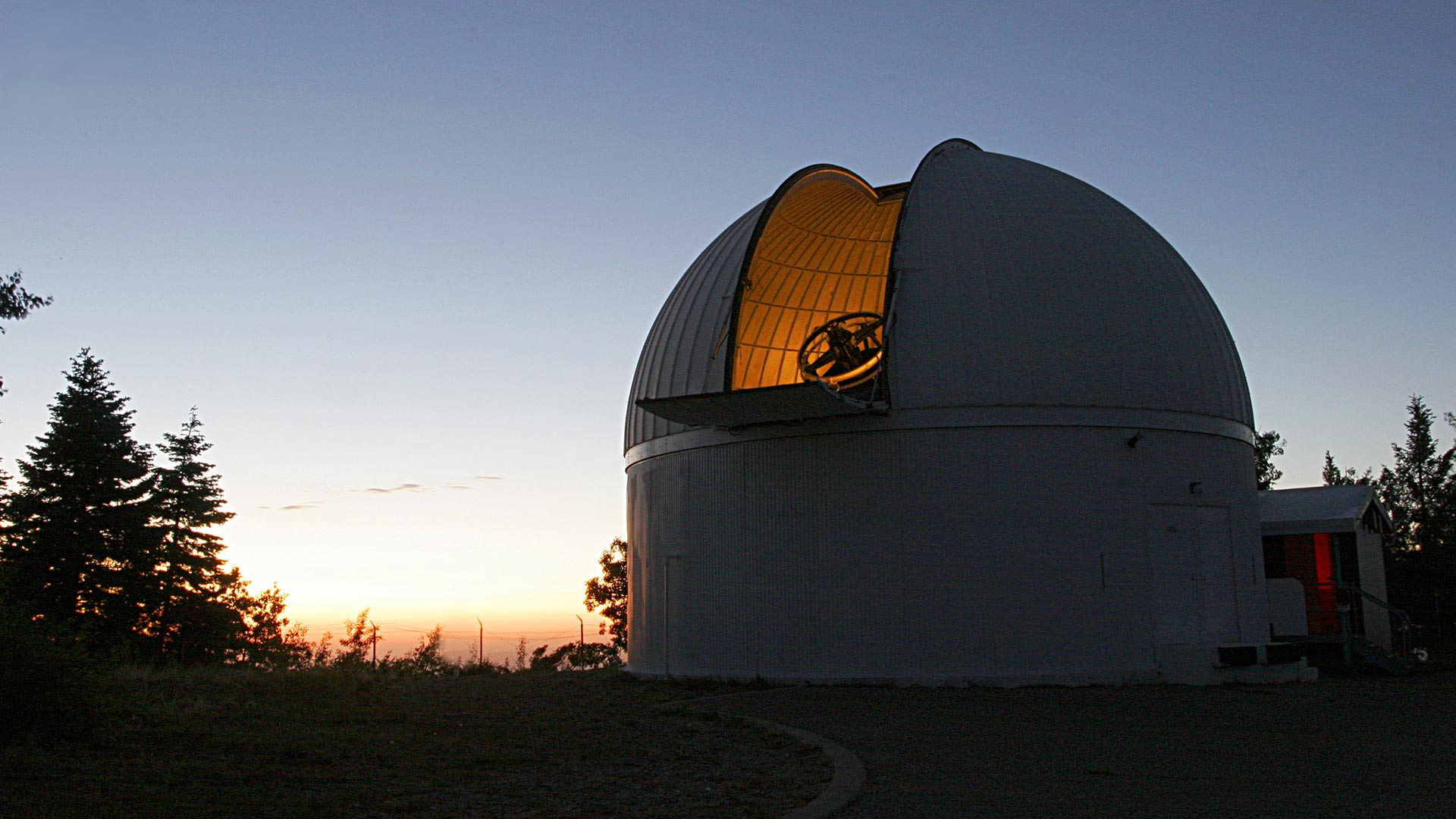 Catalina Sky Survey's 60-inch telescope atop Mount Lemmon.