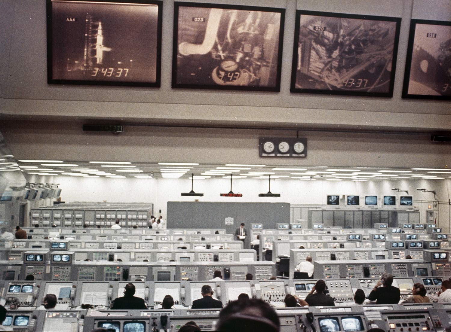 Nasa Control Apollo 8 view larger