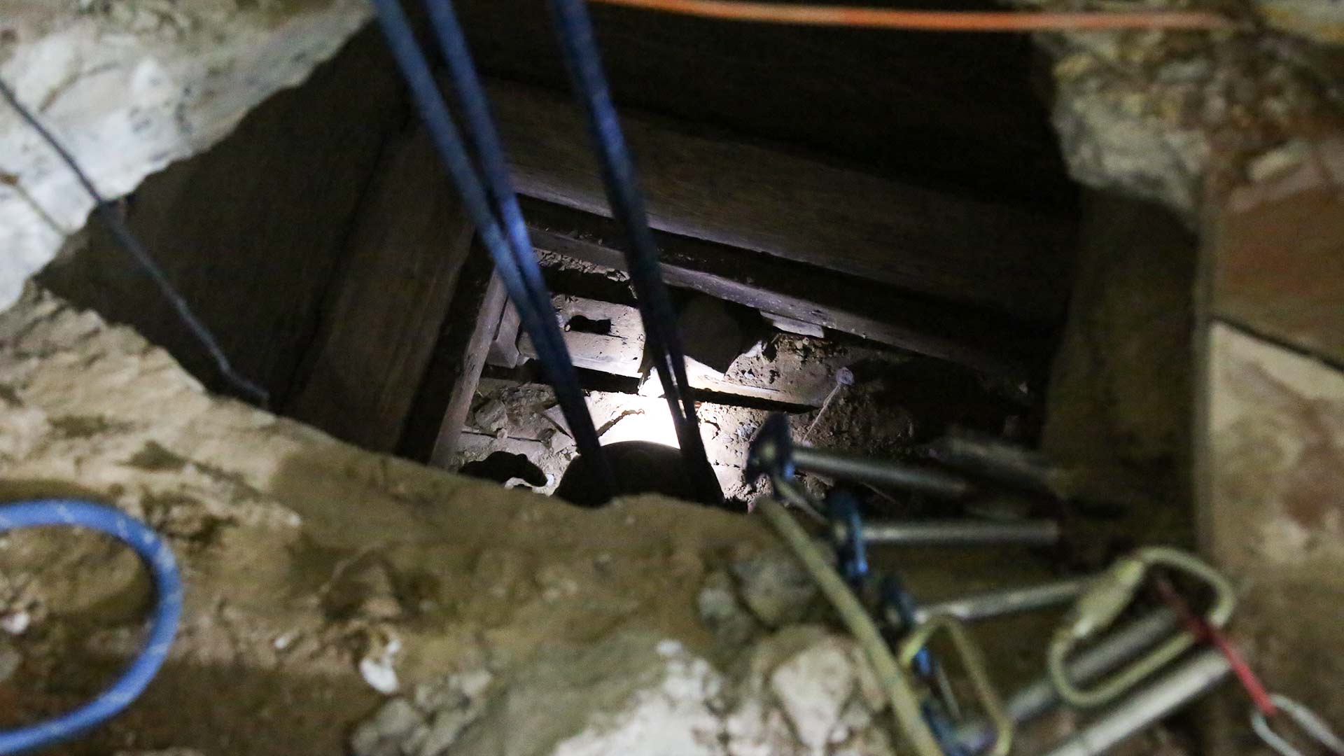 A team of specially trained agents were called in to excavate the tunnel found in San Luis.
