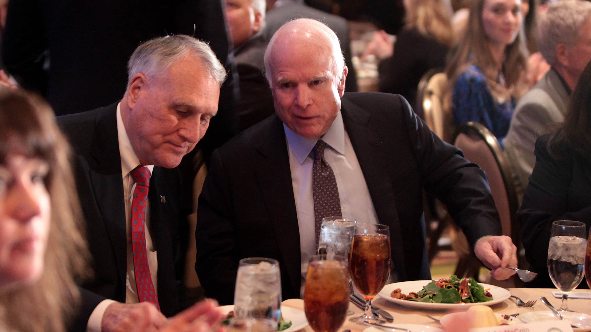 Jon Kyl and John McCain in Phoenix, January 2016