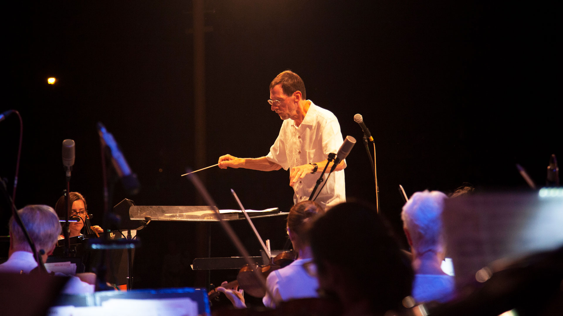 Andy Bade, guest conducted the Tucson Pops Orchestra in the first performance of the 2019 Music Under the Stars series on Sept. 8.