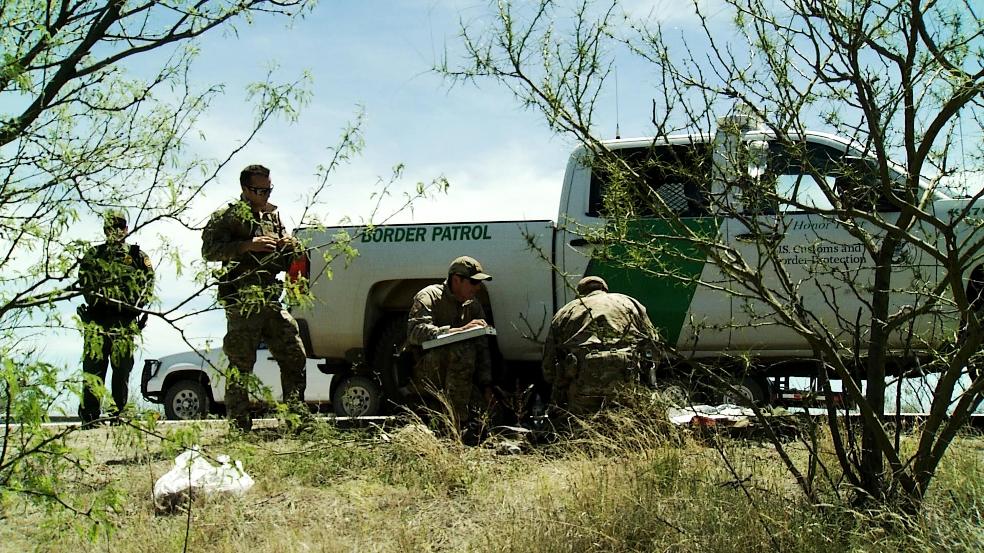 Hstoday Border Patrol Rescues Climb with Temperatures - HS Today