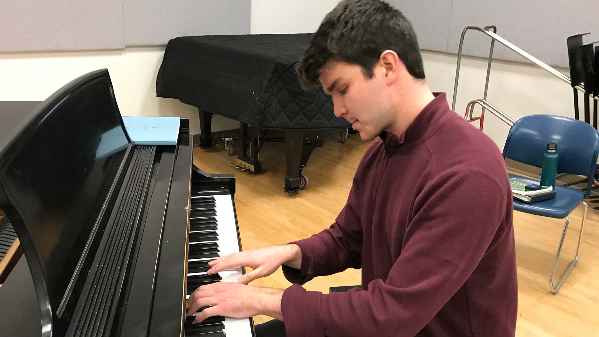 Gabriel Schirn at piano