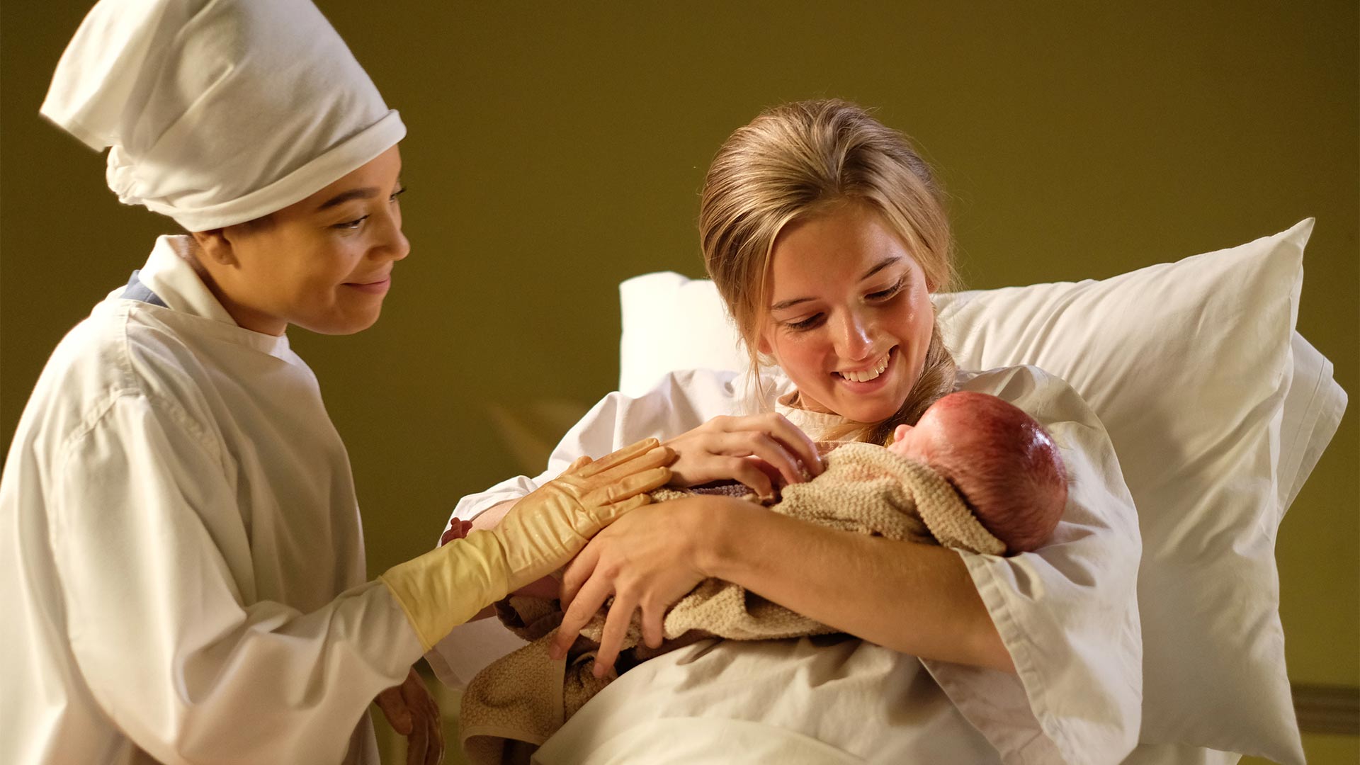  Nurse Lucille Anderson (LEONIE ELLIOTT), Elaine Pilkington (HANNAH RAE)