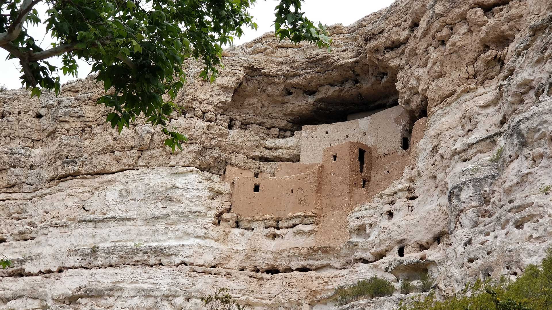 Montezuma Castle National Monument