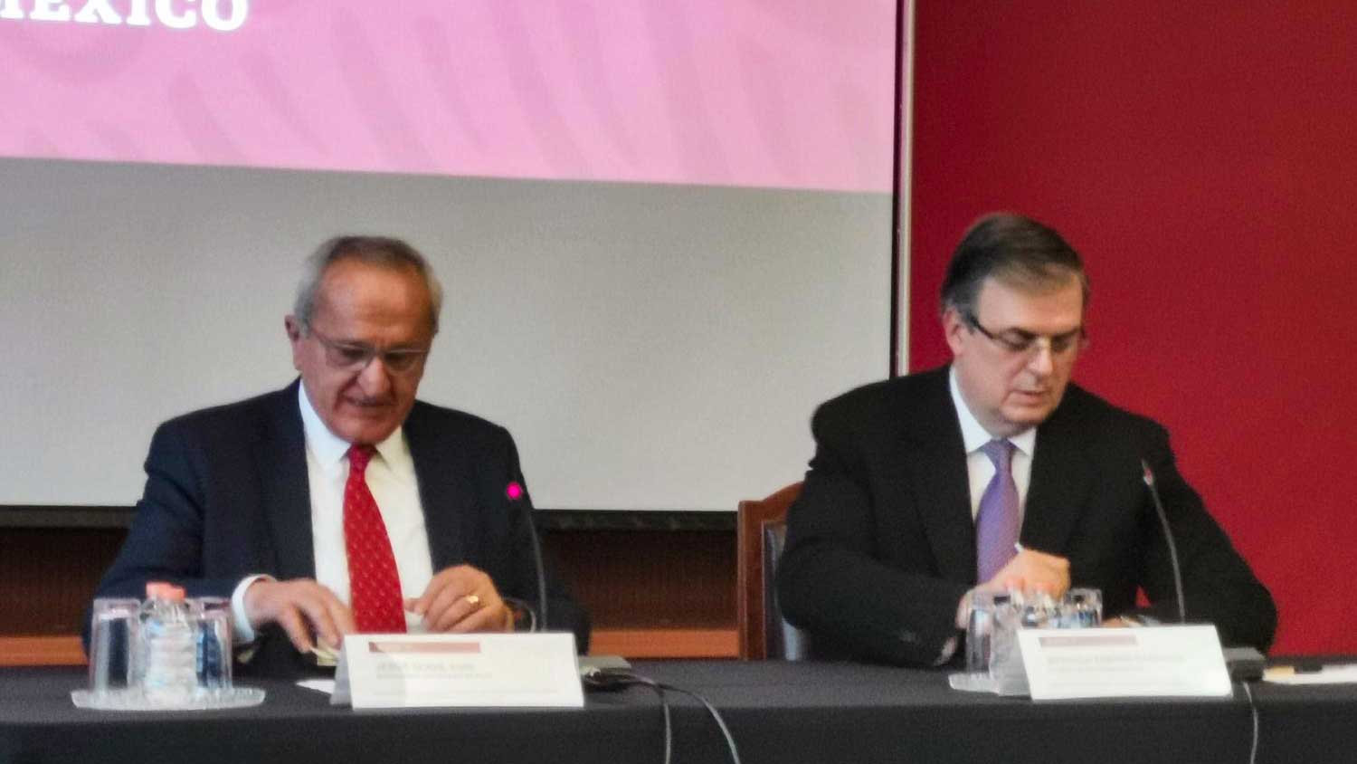 Mexican Foreign Affairs Undersecretary Jesús Seade, left, and Secretary Marcelo Ebrard in Mexico City.