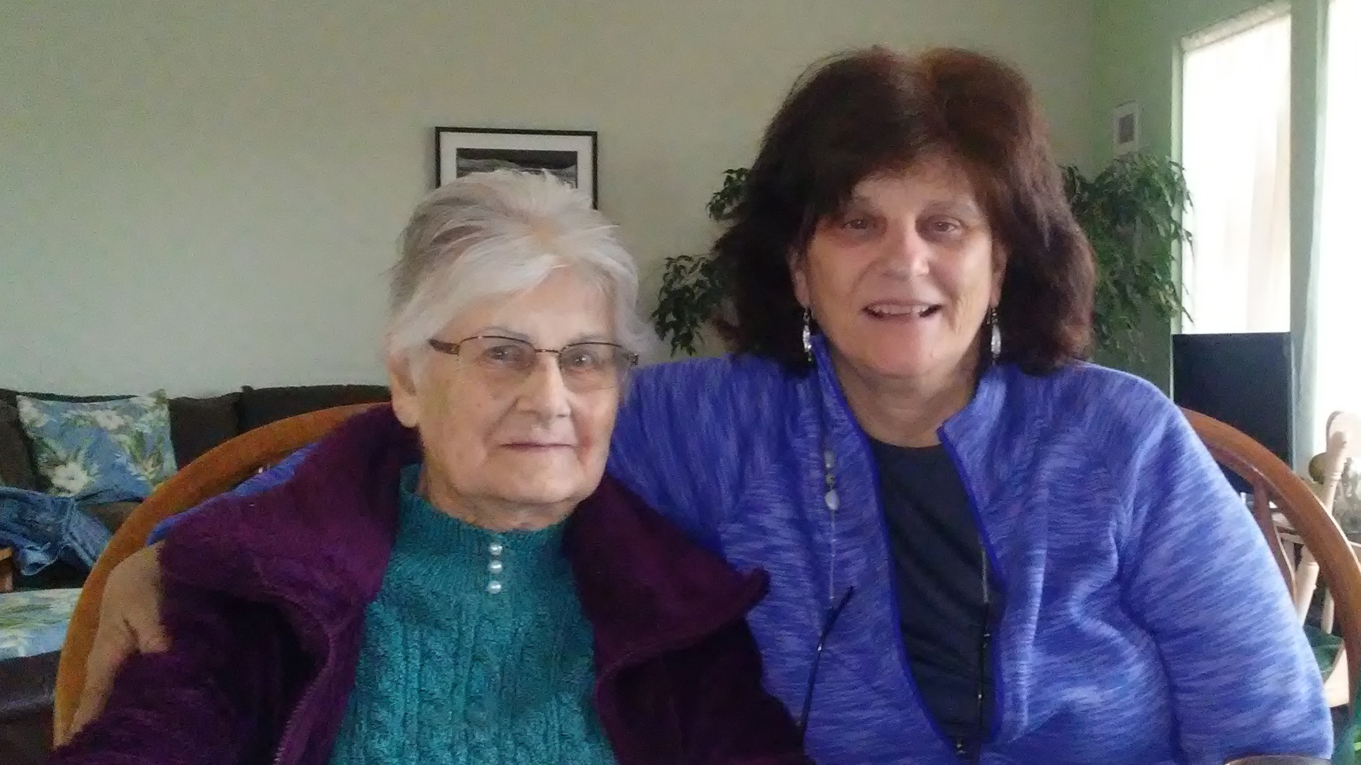 Margaret and Cathy Kay in January 2020, a few months before Margaret's death. 