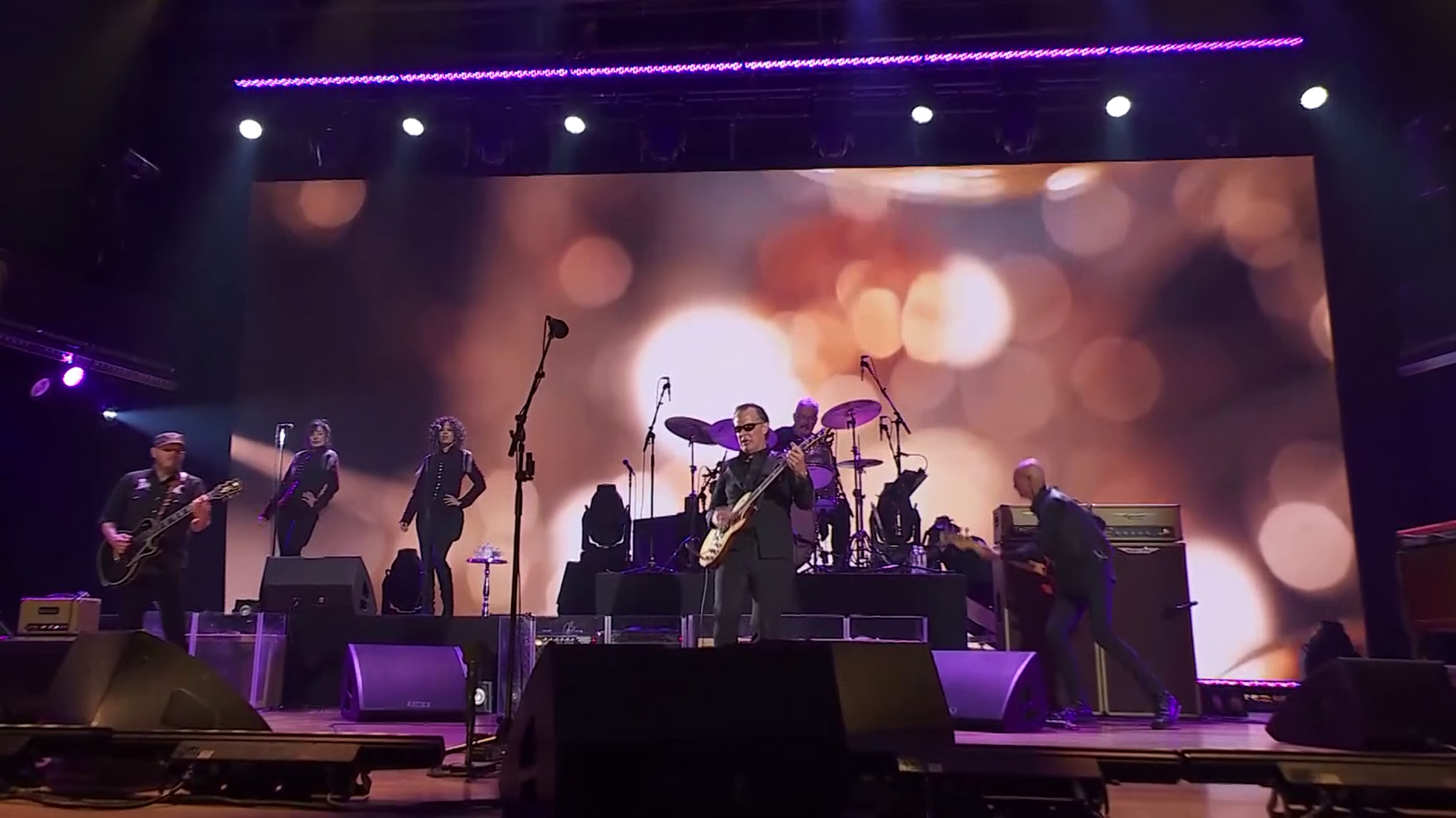 Joe Bonamassa: Royal Tea Live
