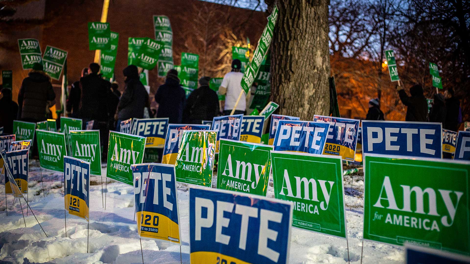 debate campaign signs