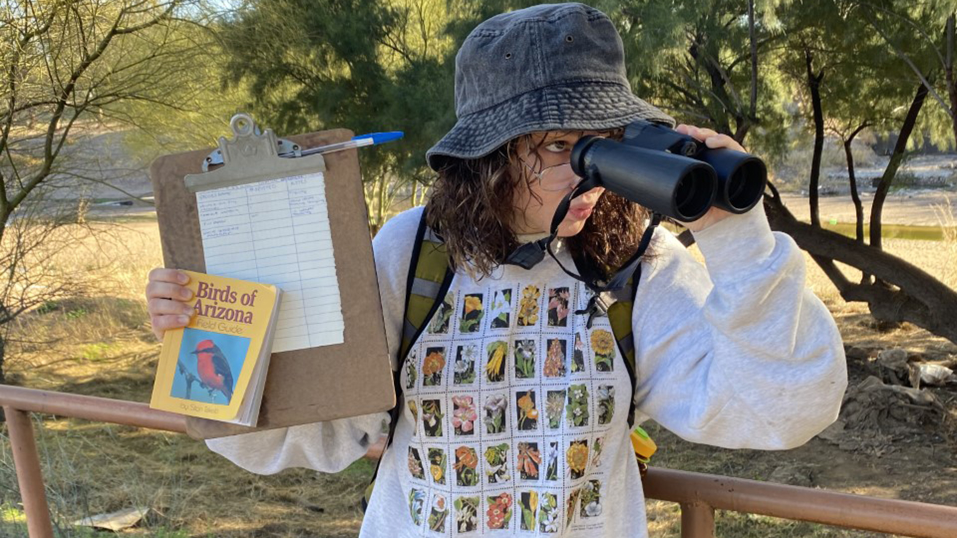 Madison, birdwatcher Hero