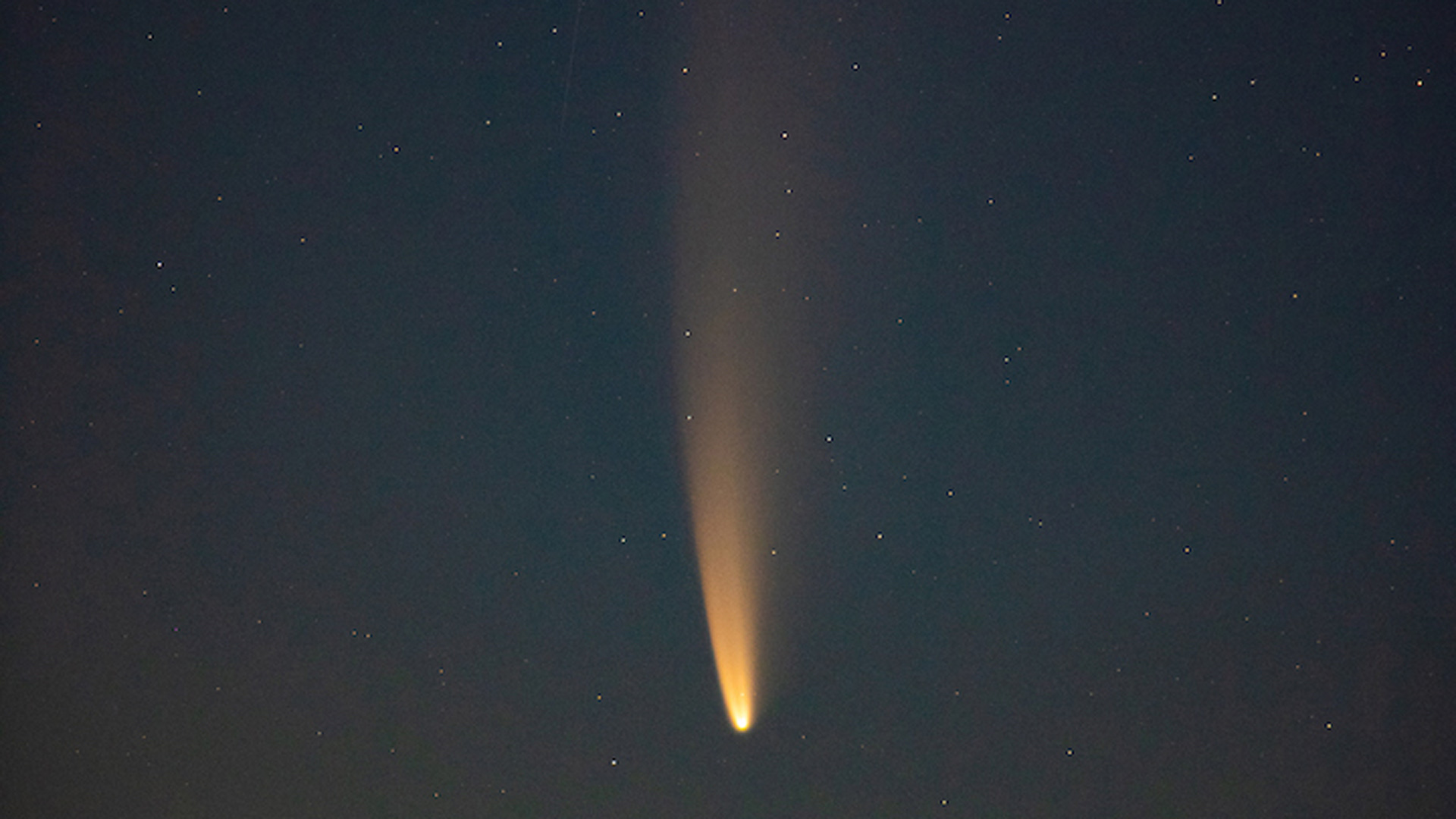 Image of Comet Neowise.