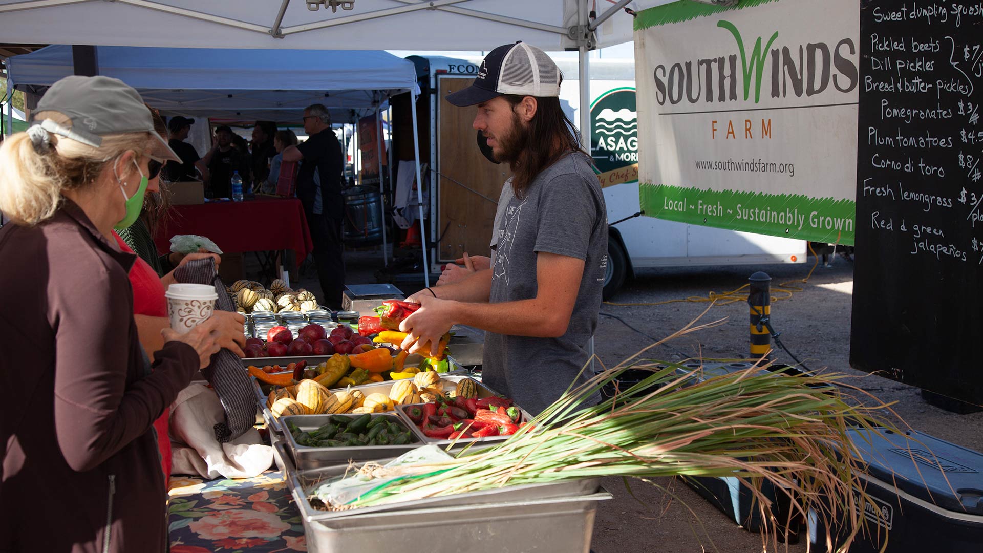 buzz farmers market