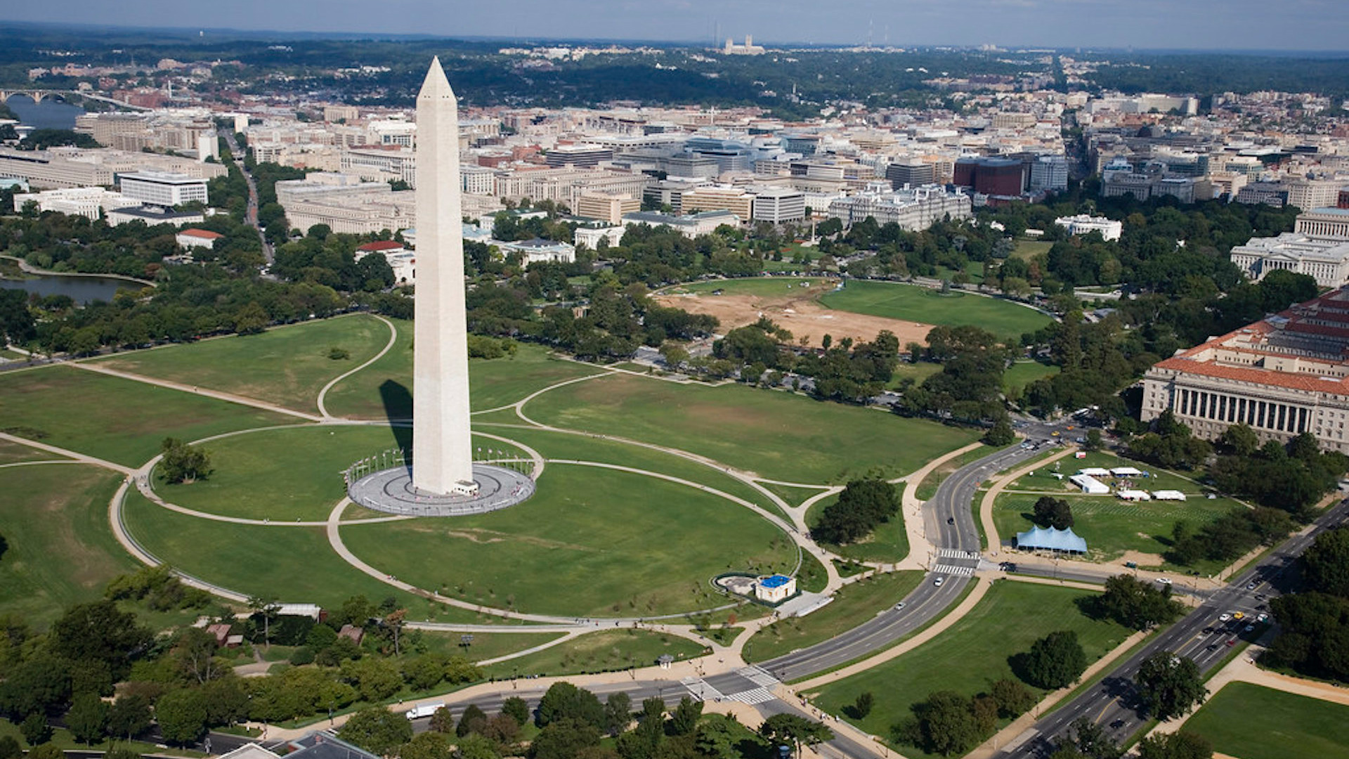 Aerial view of Washington DC.