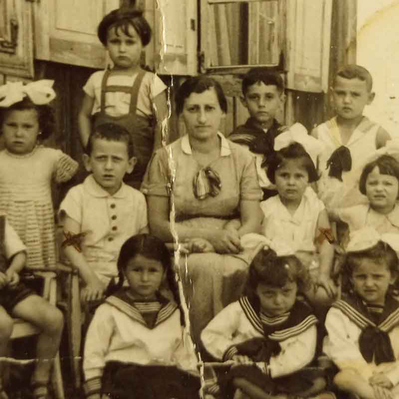 Before the war, Pawel (center row, right) attended a Jewish school. Although Jews had lived in Poland for 900 years and he and his parents were Polish citizens, there was a strong current of anti-Semitic sentiment in Polish society. It intensified when Hitler came to power in Germany in 1933.