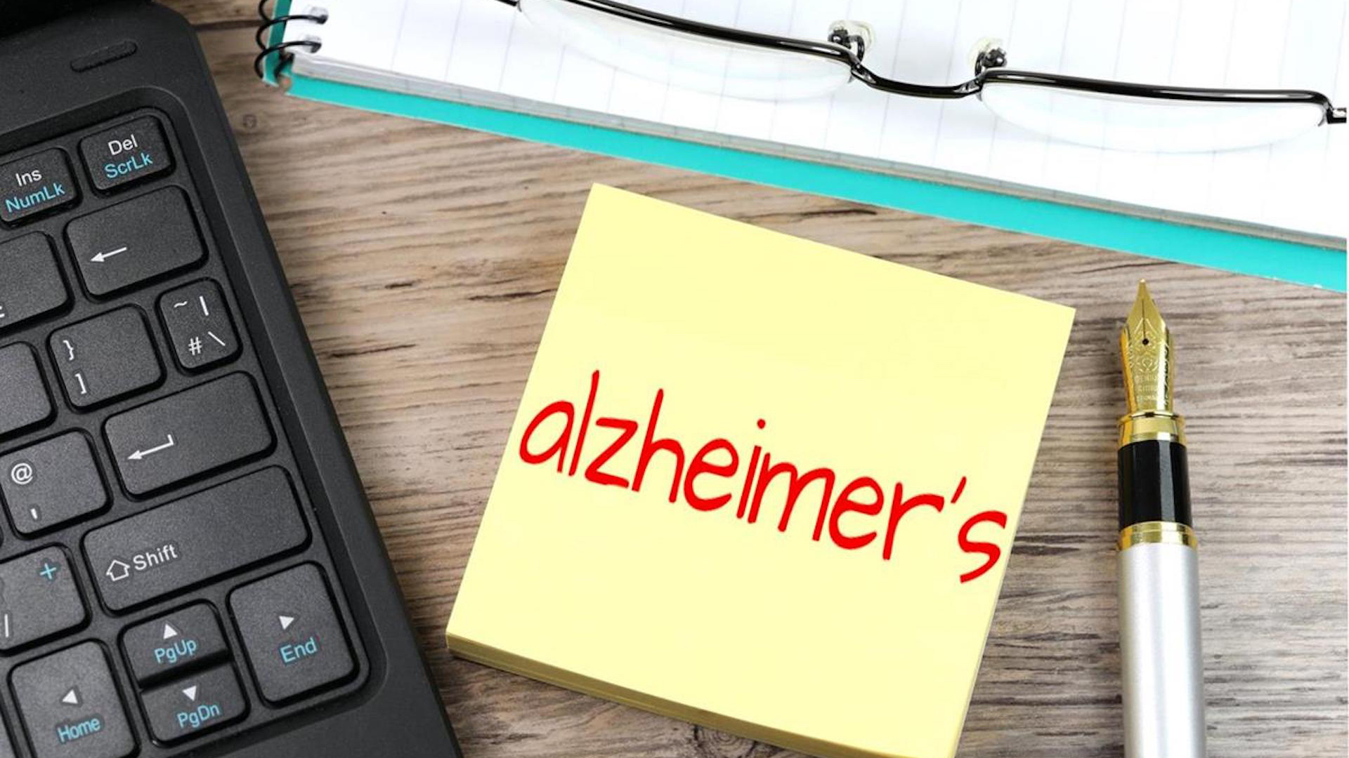 Post-it notes are listed as one strategy for Alzheimer caregivers.