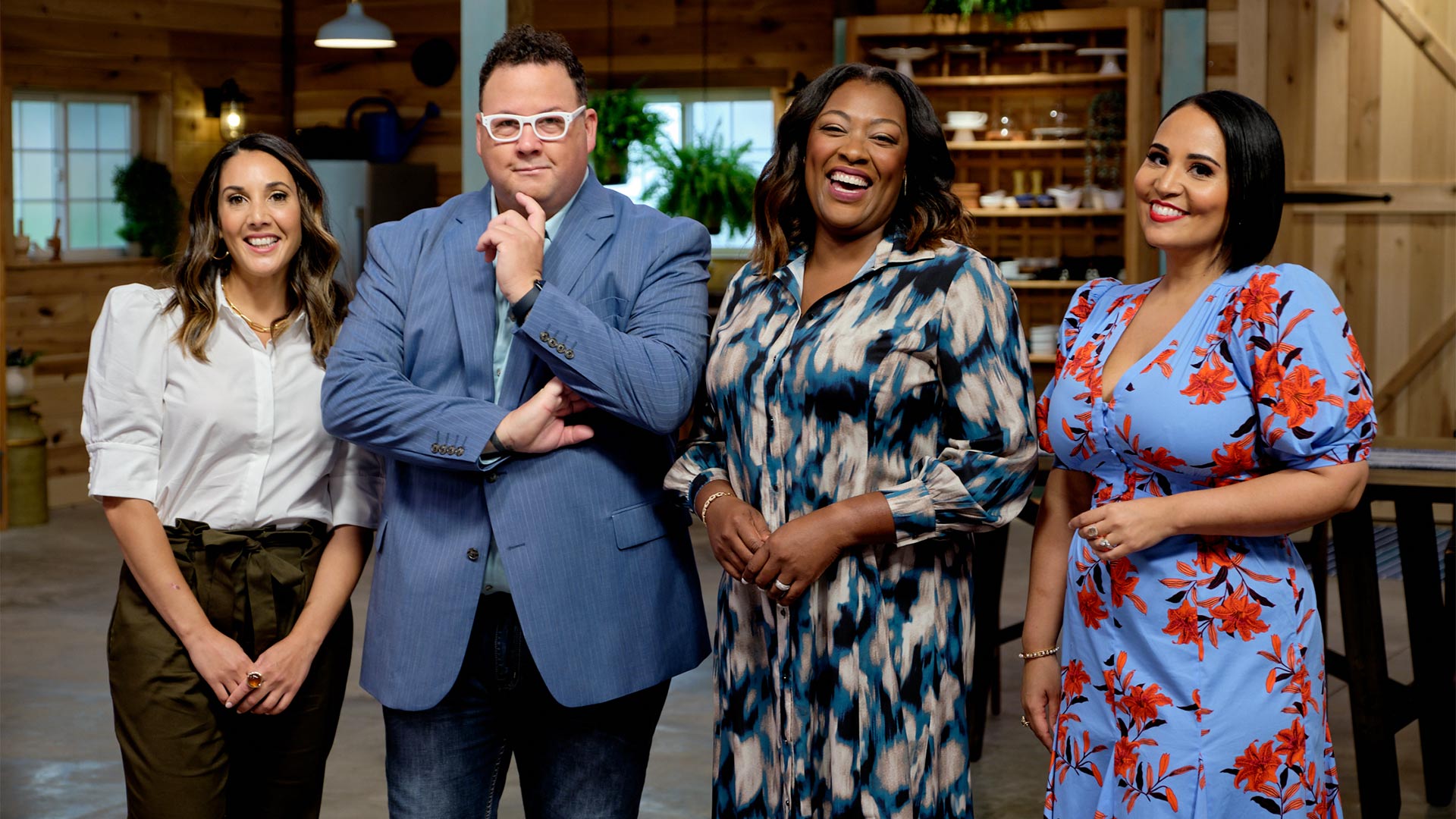 Leah Cohen, Graham Elliot, Tiffany Derry, and Alejandra Ramos.