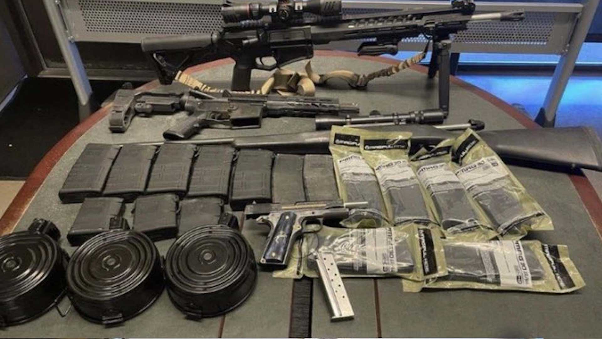 Weapons and money seized by CBP officers.