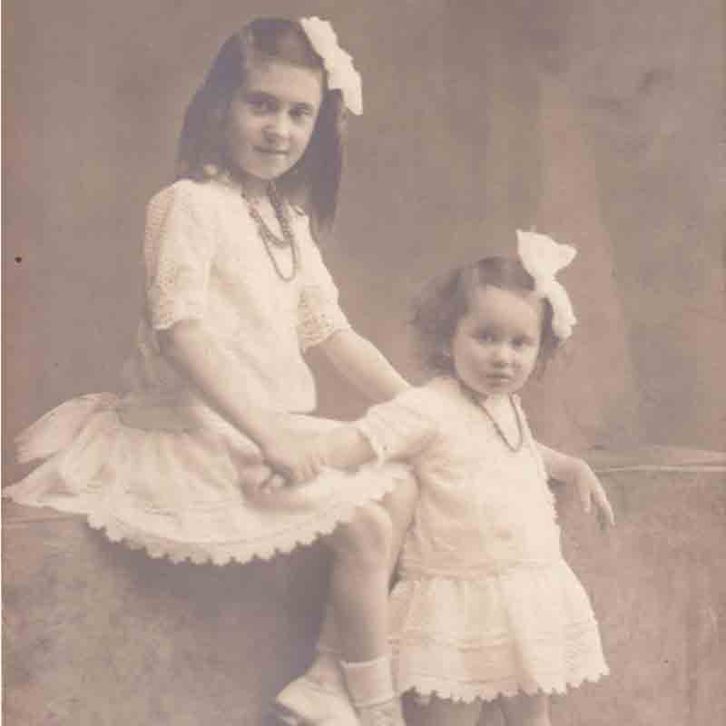 Robert’s mother, Magda Feldmann (right), with her sister, Klara. Magda was born in 1910 and grew up in Budapest.